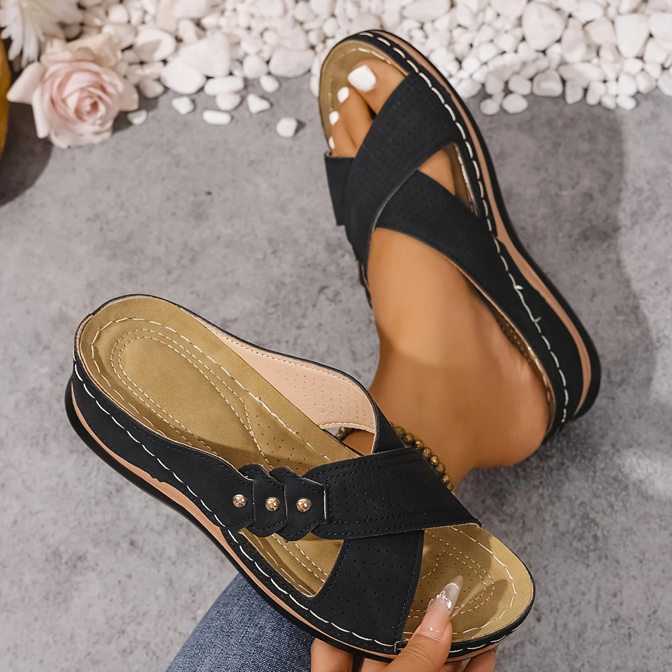 OrthoFlow | Stylish Orthopedic Wedge Sandals