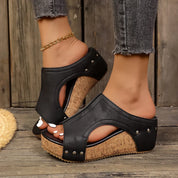 OrthoFlow™ | Studded Wedge Sandals